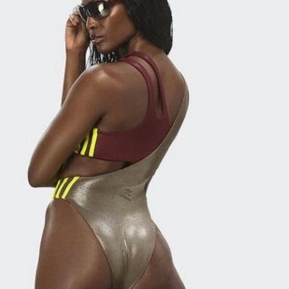 Ivy Park X Adidas Asymmetric Cutout two-Piece Swimsuit Olive & Maroon. size L - Picture 2 of 16